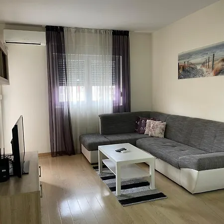 Kvart 35 Eur *
