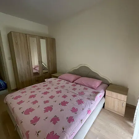 Appartamento Kvart 35 Eur *